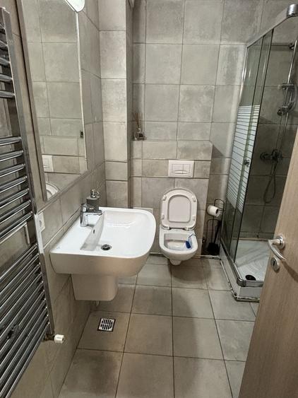 Apartament cu 2 camere nedecomandat în Central