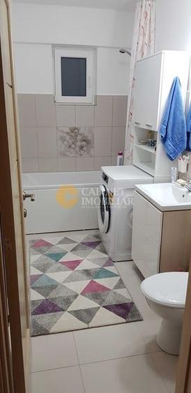 Apartament cu 3 camere decomandat, mobilat în Cug