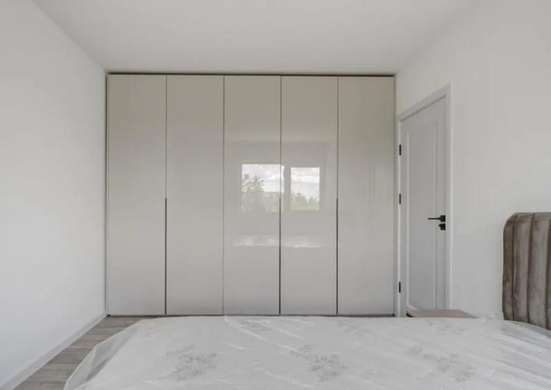 Vile moderne, Peris, rate la dezvoltator - 9