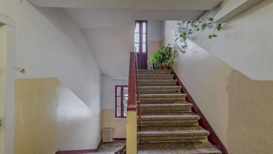 Garsonieră spațioasă de închiriat – Universitate | Str. Academiei - 13