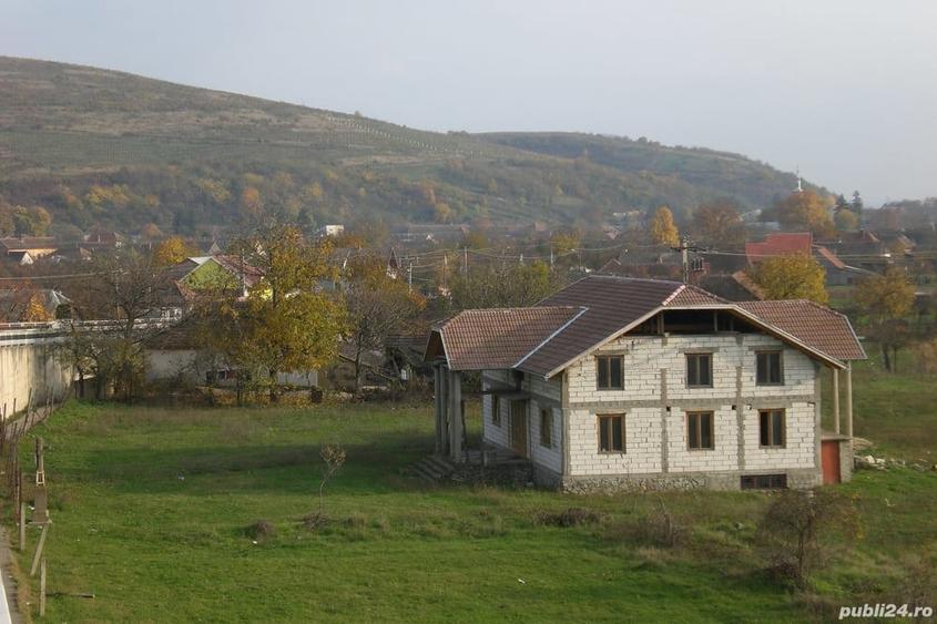 Vand Casa cu 2151 m2 in Paulis - 5