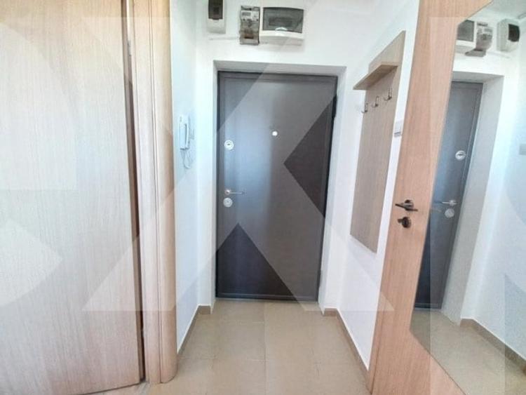 PIATA VICTORIEI, garsoniera de inchiriat la 3 min de metrou- vedere panoramica - 9