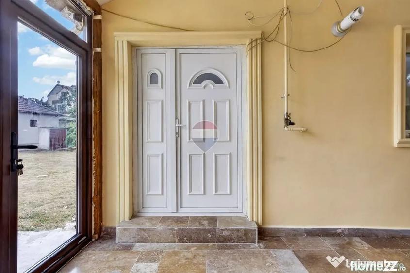 Casă cu 3 camere cu Teren 435 Mp în Ultracentral