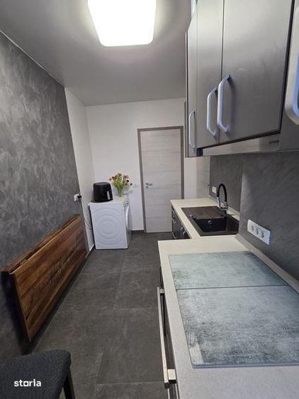 Vand apartament ,garsoniera ,baie ,hol,camera,balcon spatiu - 8