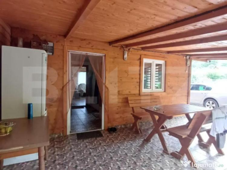 Casa individuala 5 camere, teren 2800 mp in Moldovenesti - 4