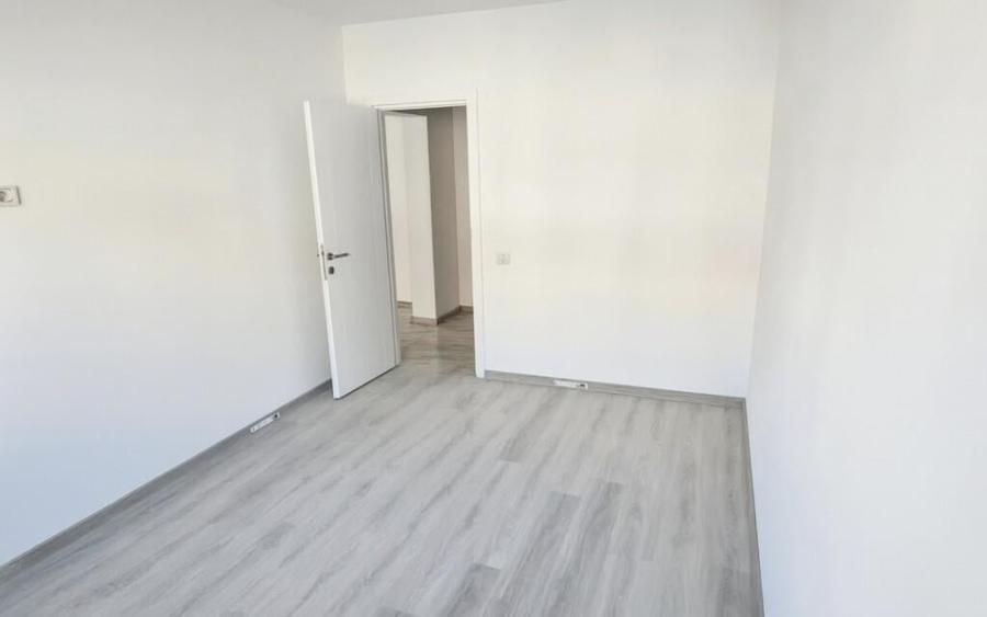 Garsoniera 36 mp Sanpetru - 2