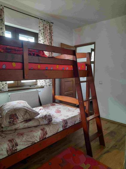 Casa  camere, zona Bulevard Vasile Milea - 10