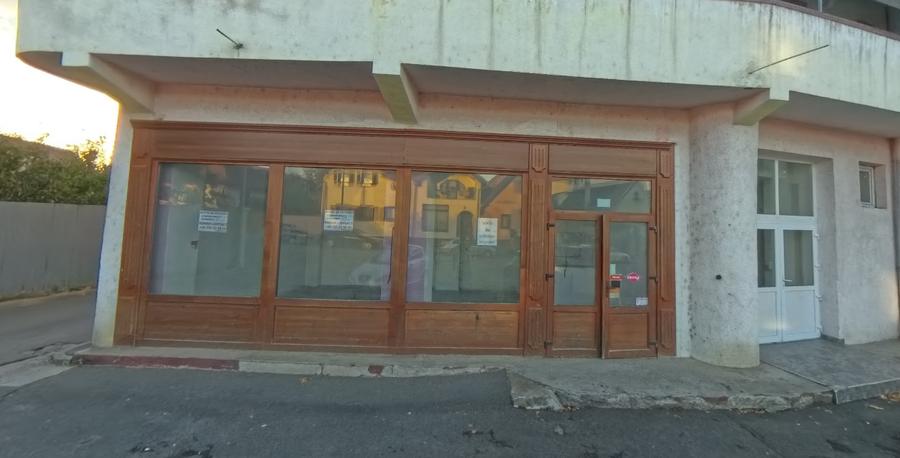 Spațiu Comercial de Închiriat în Sos. Alba Iulia Bl.18 Preț Negociabil - 7