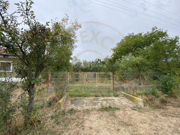 Teren 3000mp intravilan in Mavrodolu, AG