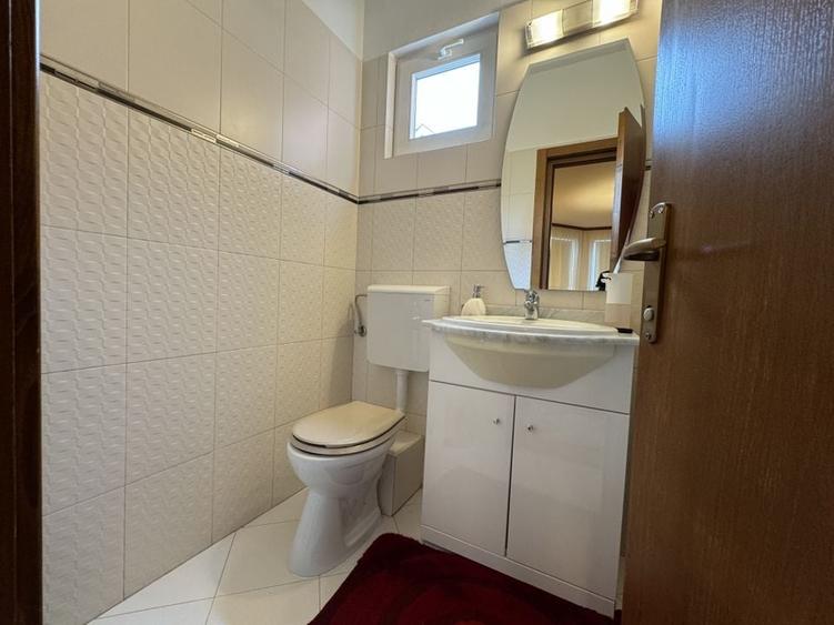 Vila individuală de v&acirc;nzare &icirc;n Livezeni, la doi pași de T&acirc;rgu Mureș | Comision 0 - 9