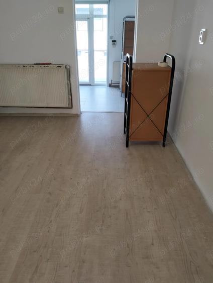 Spa?iul de inchiriat - 1