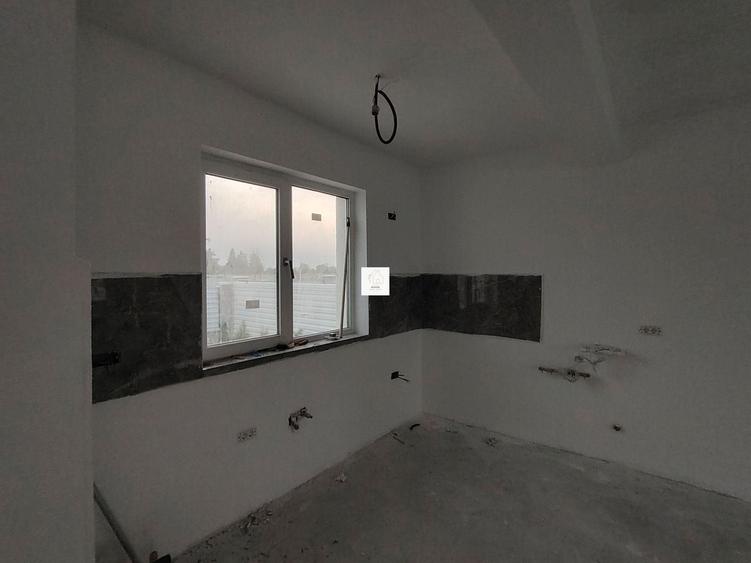Casa 3 camere Crevedia - 11