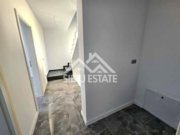 Casa INTABULATA la cheie, 5 camere, 2 bai Cristian, SIbiu - 11