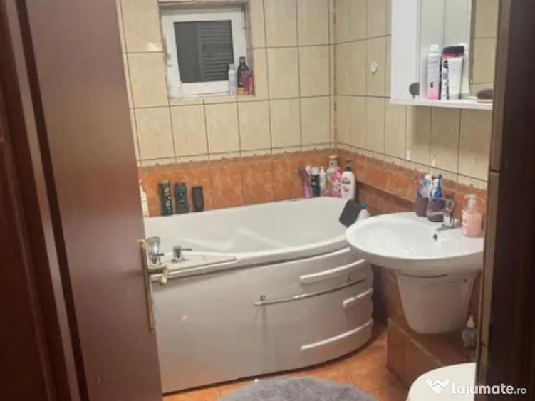 Apartament Cu 3 Camere Decomandate Bloc Nou - Zona Obcini - 6