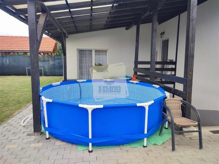 Casa individuala 5 camere terasa acoperita 3 bai si 458 mp teren in Cristian - 11