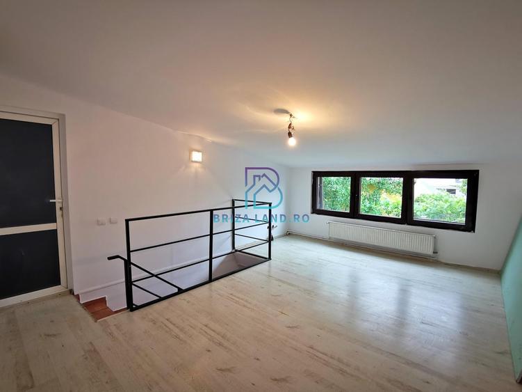 soseaua  Chitilei, Crusovat, casa P+Pod, sup. 238mp, 9 camere - 3 apartamente - 11