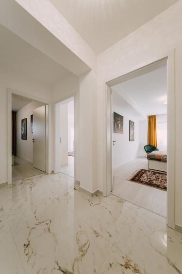 De vânzare un apartament  cu 3 camere în Brasov , zona Tractorul - 20