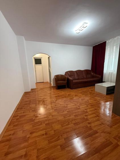 Vanzare apartament 2camere, parter Aleea Trandafirilor Târgoviște - 4