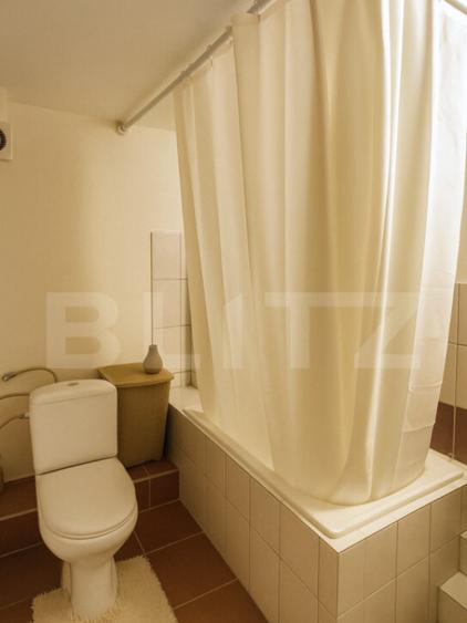 Casa spatioasa aproape de natura, cu toate utilitatile B - 15