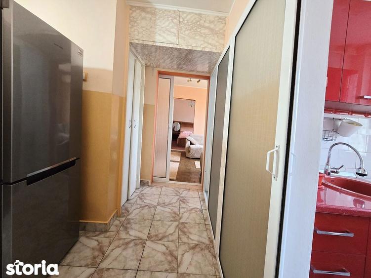 2 camere, Micro 19, zona Parma, etaj 1 - 4