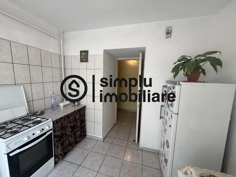 2 camere, parter, centrala, Craiovita - 93 500 Euro - 2