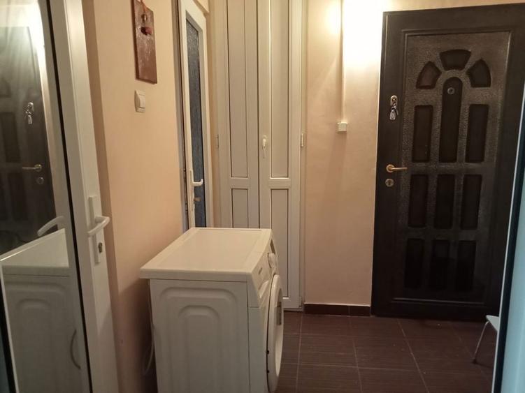 Vand apartament 2 camere semidecomandat Galati - 4