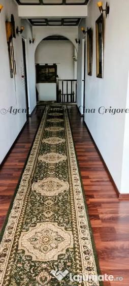 Casă cu 7 camere în Central