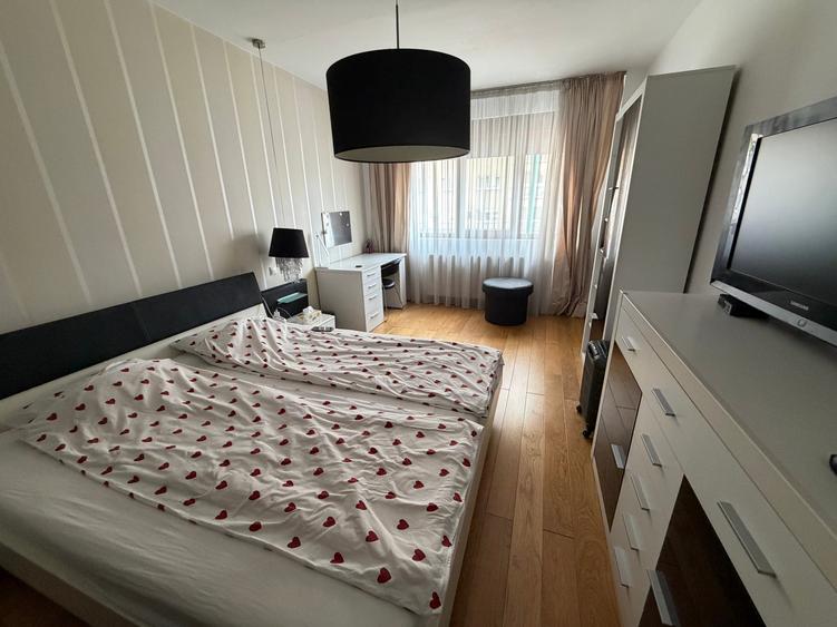 Apartament cu 3 camere decomandat în Ultracentral