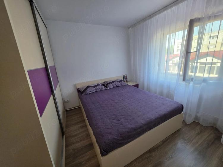 Apartament cu 3 camere decomandat în E3