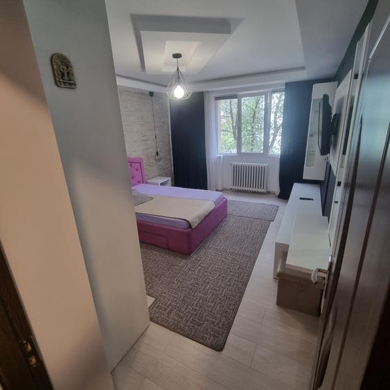 De inchiriat apartament cu 2 camere decomandate et1 - 7