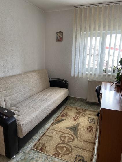 Apartament cu 2 camere decomandat în Calea Călărașilor