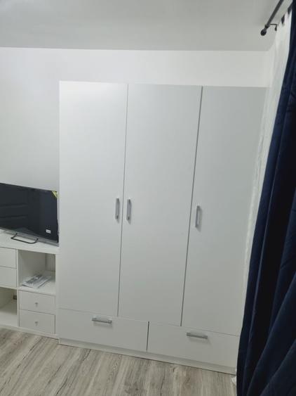 Propietar inchiriez ap 3 camere - 12