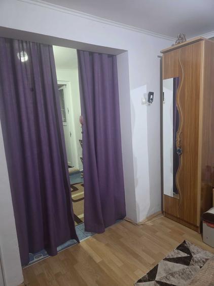 Casă cu 2 camere în Central