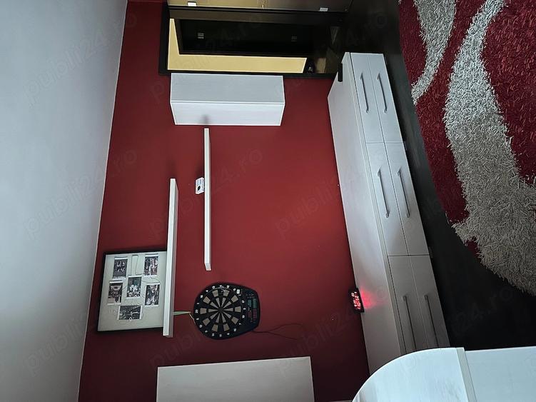 Apartament cu 3 camere decomandat, mobilat în Lunei