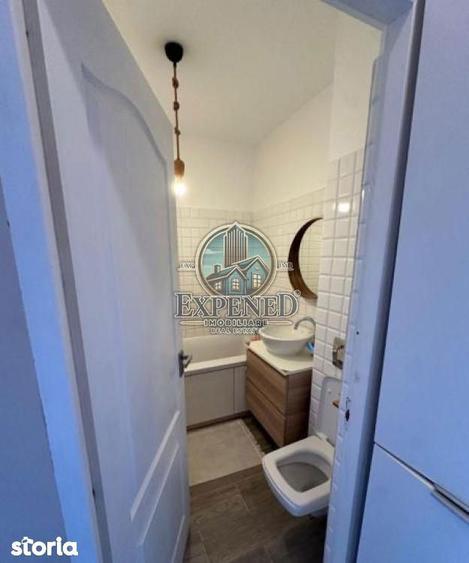 Apartament cu 2 camere semidecomandat, mobilat în Romană