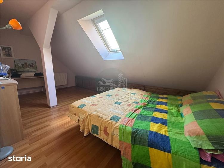 Apartament cu 3 camere decomandat în Vasile Aaron