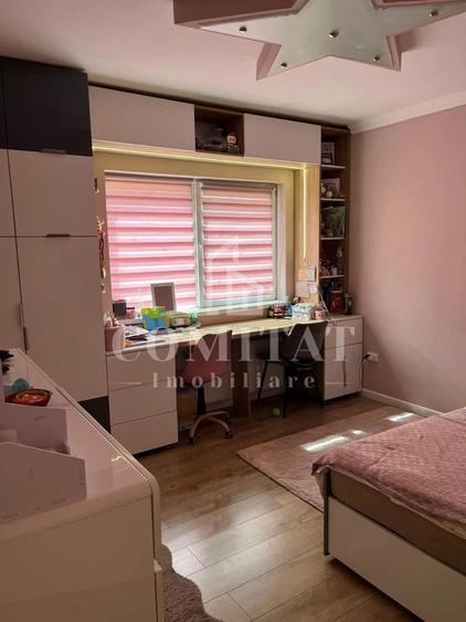 Apartament cu 2 camere decomandat, mobilat în Florești