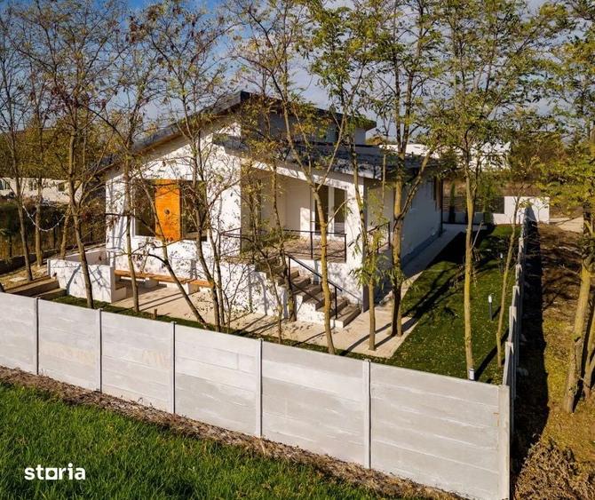 Casă cu 5 camere cu Teren 565 Mp în Tâncăbești