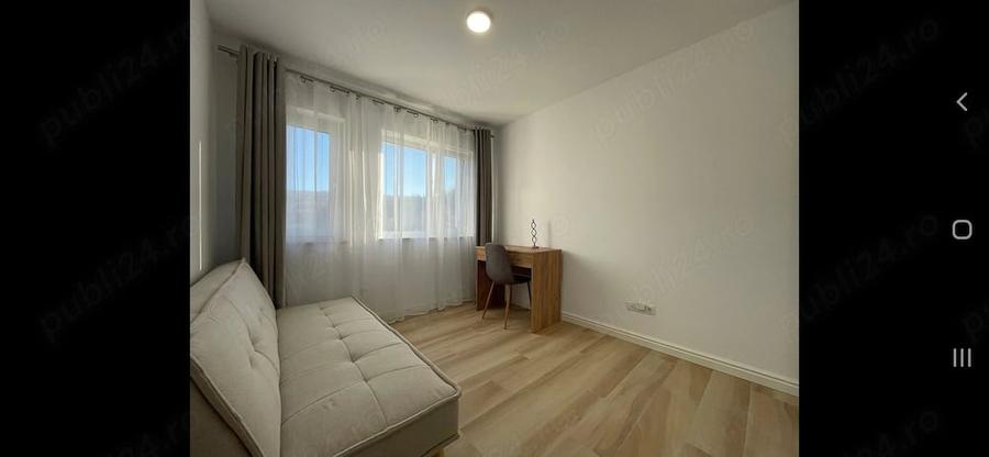Apartament cu 3 camere decomandat în Borhanci
