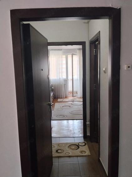 Garsonieră decomandată în Astra