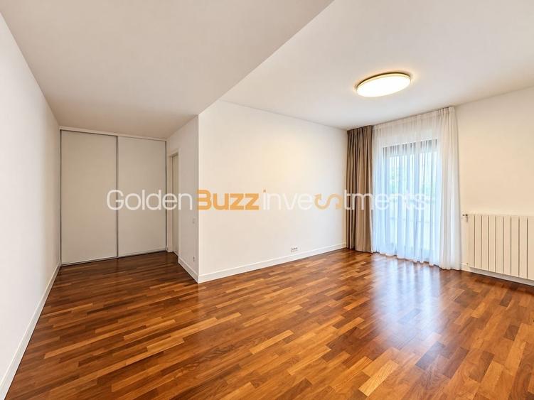 Apartament cu 4 camere decomandat, mobilat în Băneasa