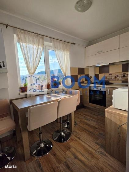 Apartament cu 4 camere în Central