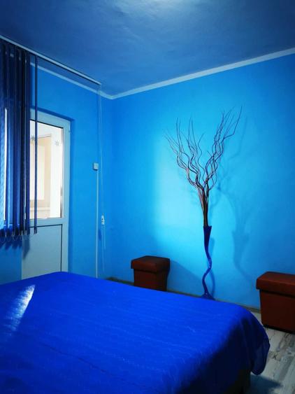 Apartament cu 2 camere decomandat în Exterior Vest