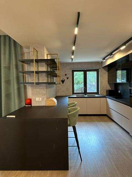 OXFORD GARDENS | VILA MOBILATA LUX LANGA PADURE | SCOALA AMERICANA - 7