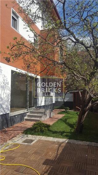 Aviatiei | N. Caramfil | Vila individuala | 8 Camere | Parcare - 4