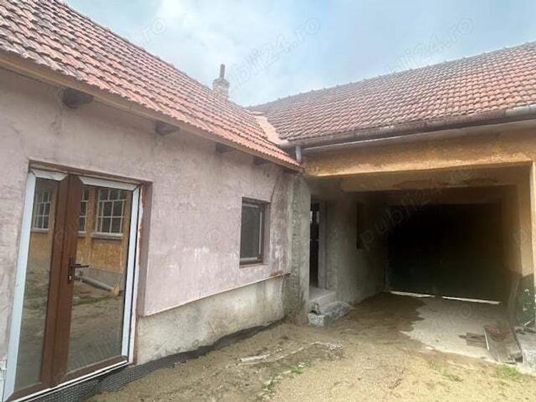 Casa de vanzare si teren aferent direct de la propietar, 2160 m comuna Balint, judet Timis! - 2