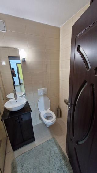 Inchiriez apartament 2 camere - 4