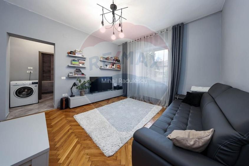 Apartament cu 2 camere semidecomandat, mobilat în Astra Apartament cu 2 camere semidecomandat, mobilat în Astra