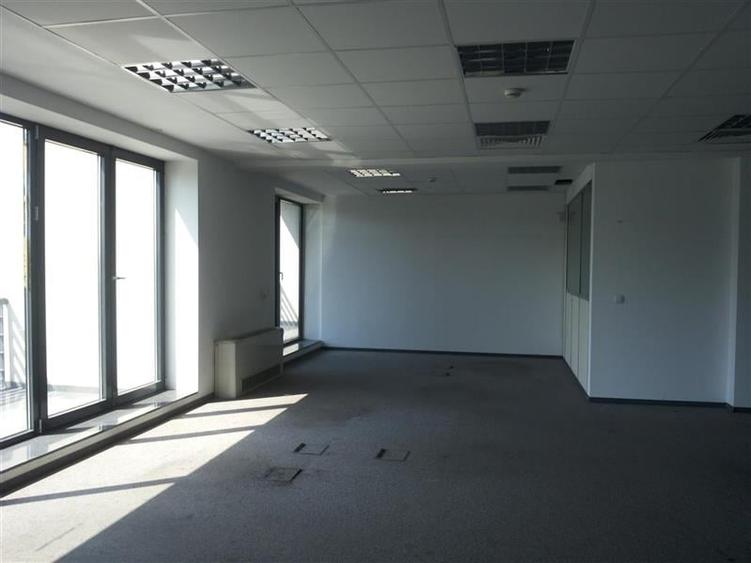 Inchirieri birouri in Izvor Business Center de la 150 mp - 14