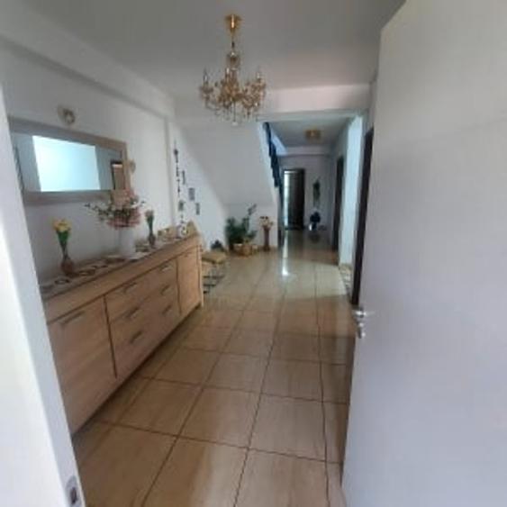 Casa individuala de vanzare- zona Fundeni - 12